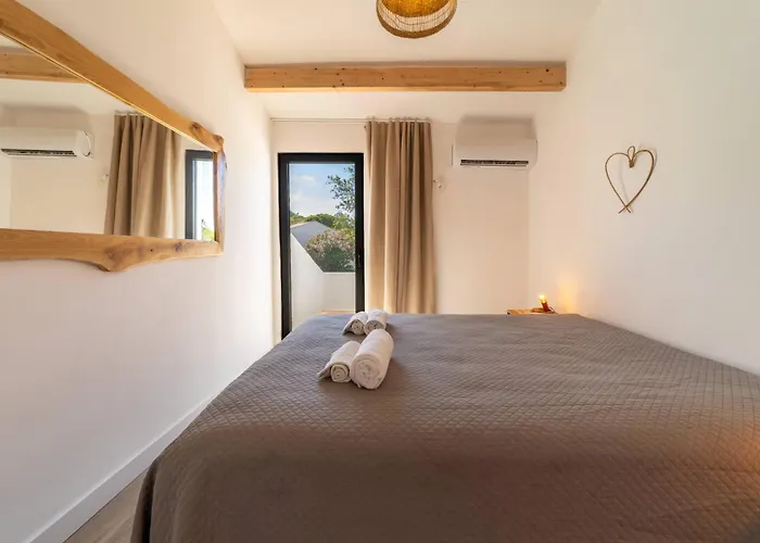 Falesia Coast By Hellovacations فيلة البوفيرا